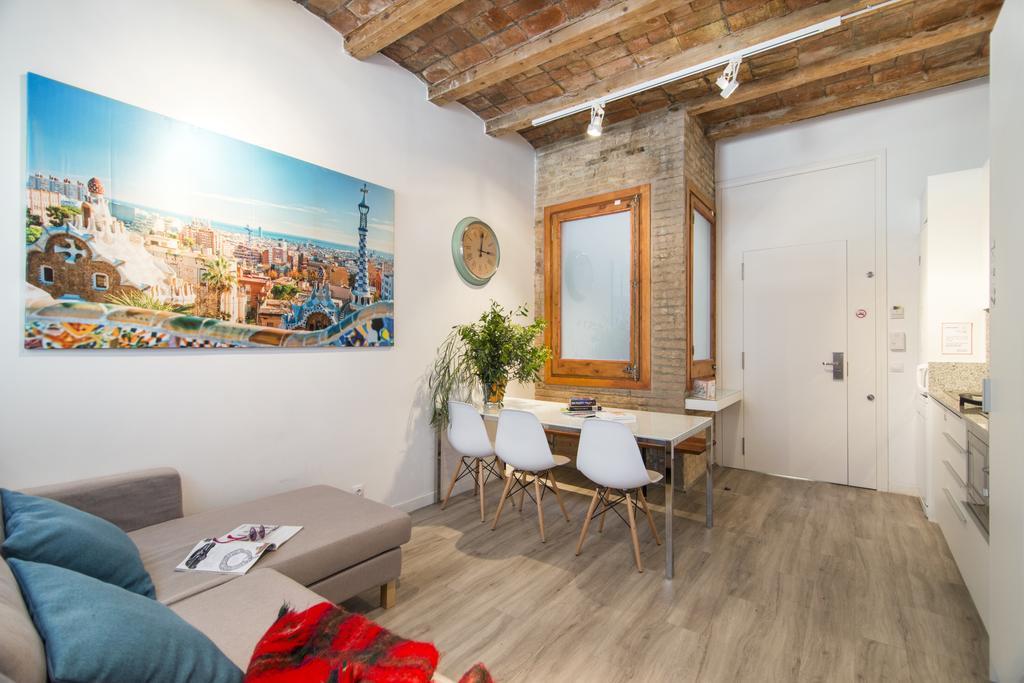 Happy People Sagrada Familia Apartments Barcelona Exterior foto