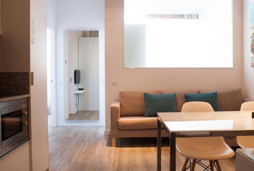 Happy People Sagrada Familia Apartments Barcelona Exterior foto